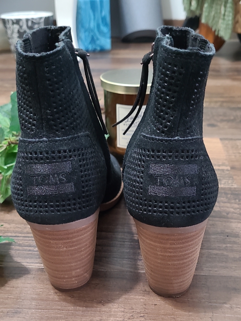 Toms Majorca Black Peep Toe Perforated Suede Bootie - Picture 6 of 9